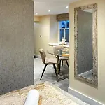 Oasis Boutique - Uk51036 شقة