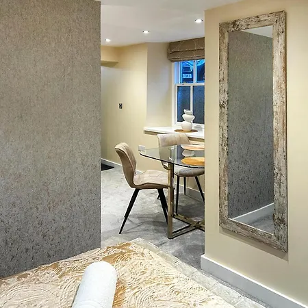 Oasis Boutique - Uk51036 Apartment