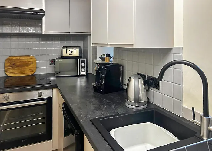 Oasis Boutique - Uk51036 *