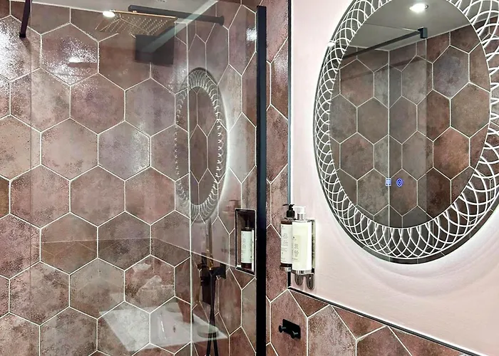 Oasis Boutique - Uk51036